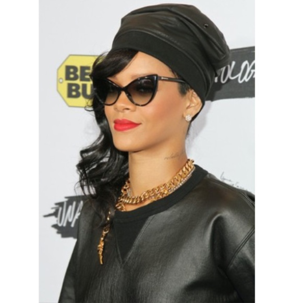 TOM FORD Blue Cat Eye Injected Sunglasses - Picture 5 of 8